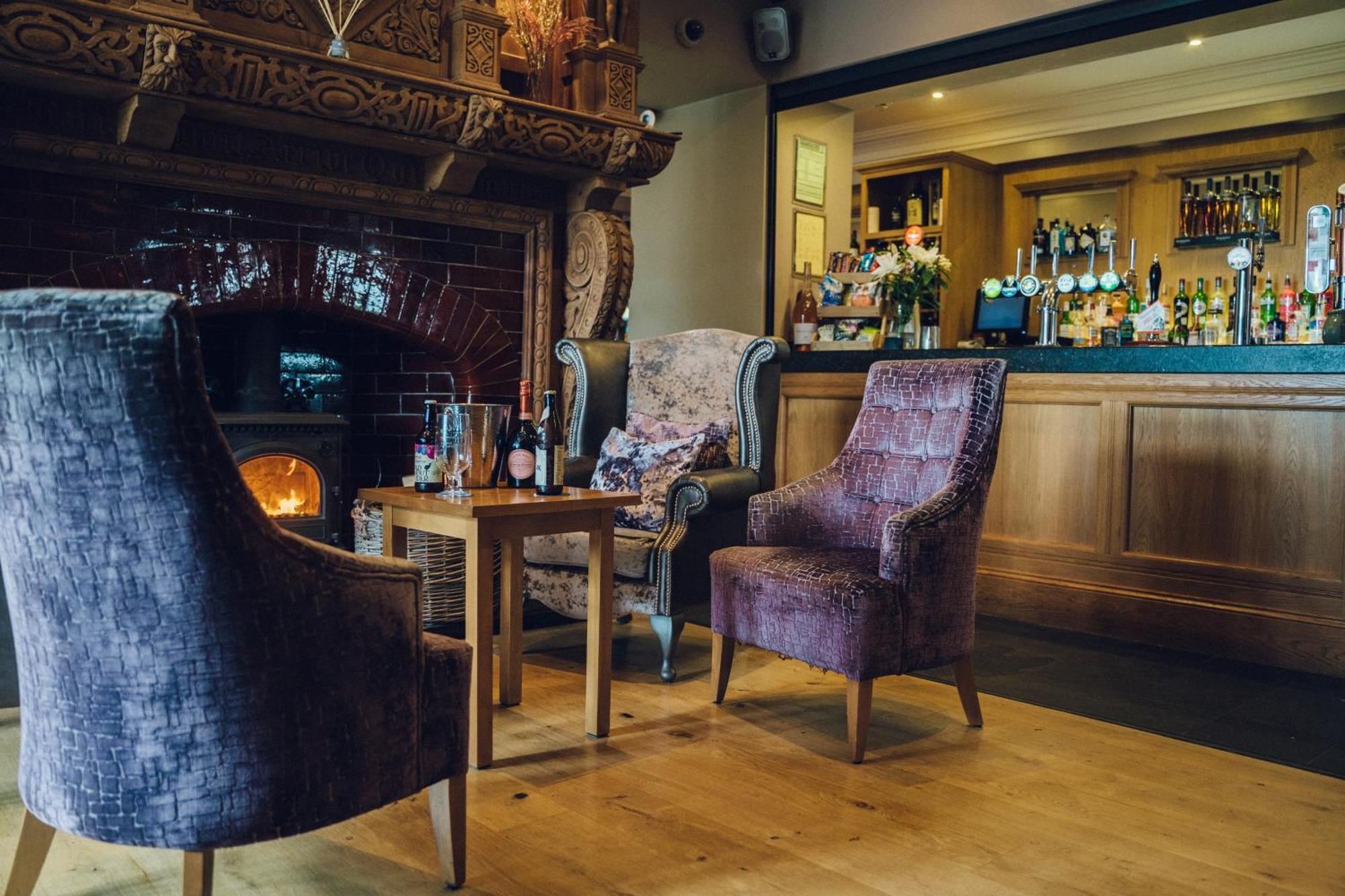 The Manor Boutique Hotel Restaurant And Bar コンウィ エクステリア 写真